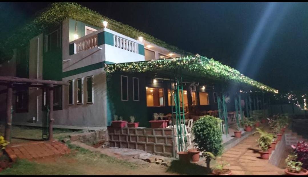 Presidency Highland Resort Koynanagar Екстер'єр фото