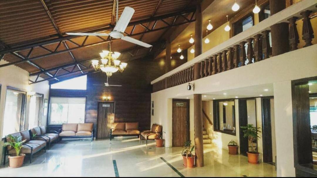Presidency Highland Resort Koynanagar Екстер'єр фото