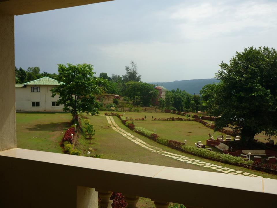 Presidency Highland Resort Koynanagar Екстер'єр фото