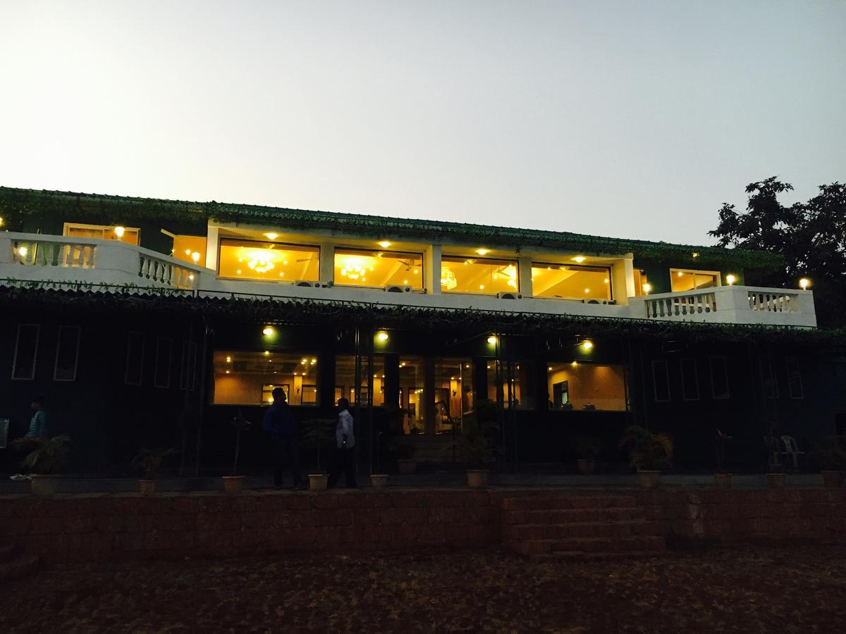 Presidency Highland Resort Koynanagar Екстер'єр фото