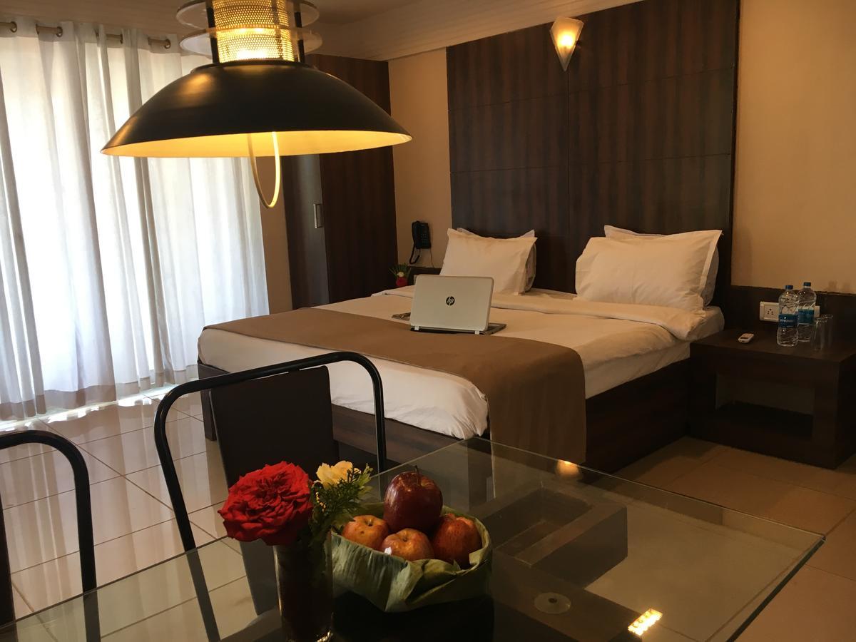Presidency Highland Resort Koynanagar Екстер'єр фото
